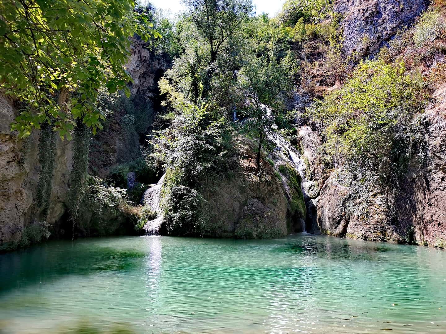 Hotnitsa waterfall